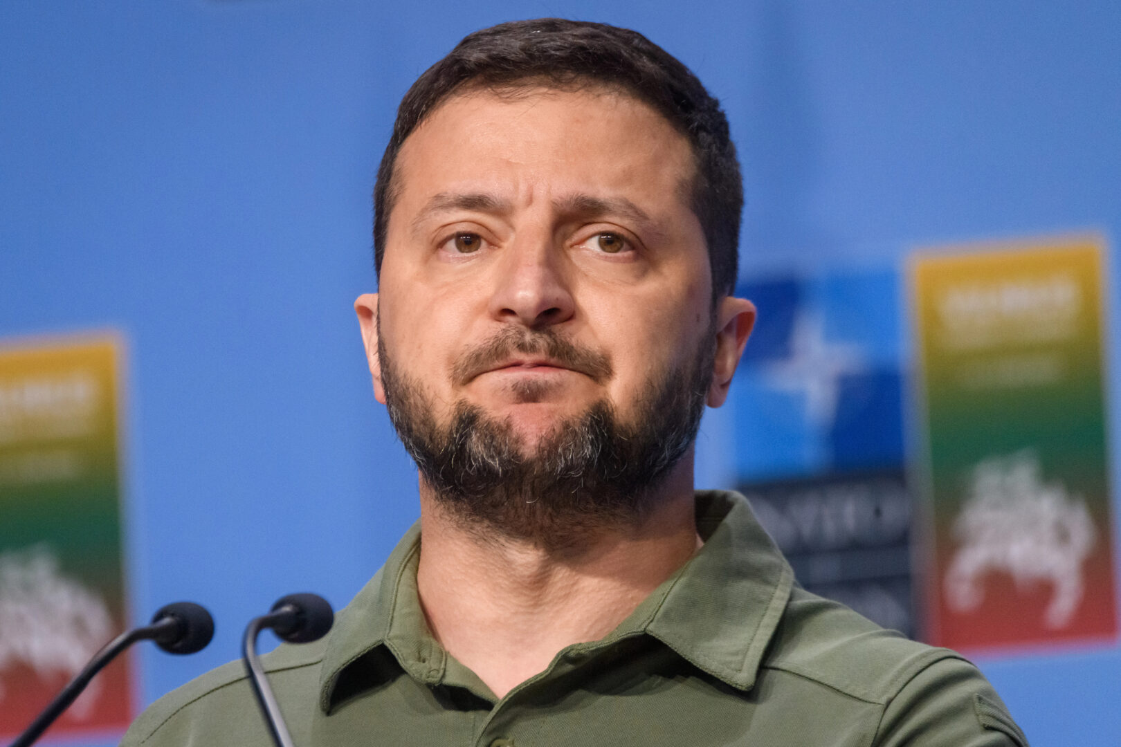 Голема акција: под истрага пратениците и соработниците на Зеленски