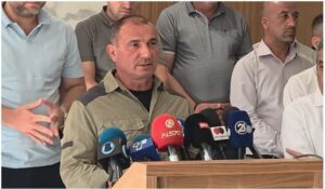 Ангелов: Проблемот со водата во Гостивар е поради пропусти на локалната власт што траеле со години