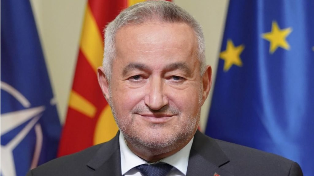 Клековски ќе објави епидемиолошки извештај за Гостивар, за водата ги повика комуналното претпријатие и општината