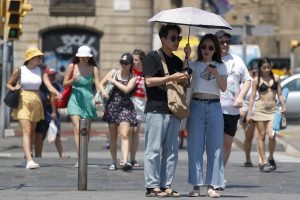 Утре сончево и многу топло со температура до 39 степени