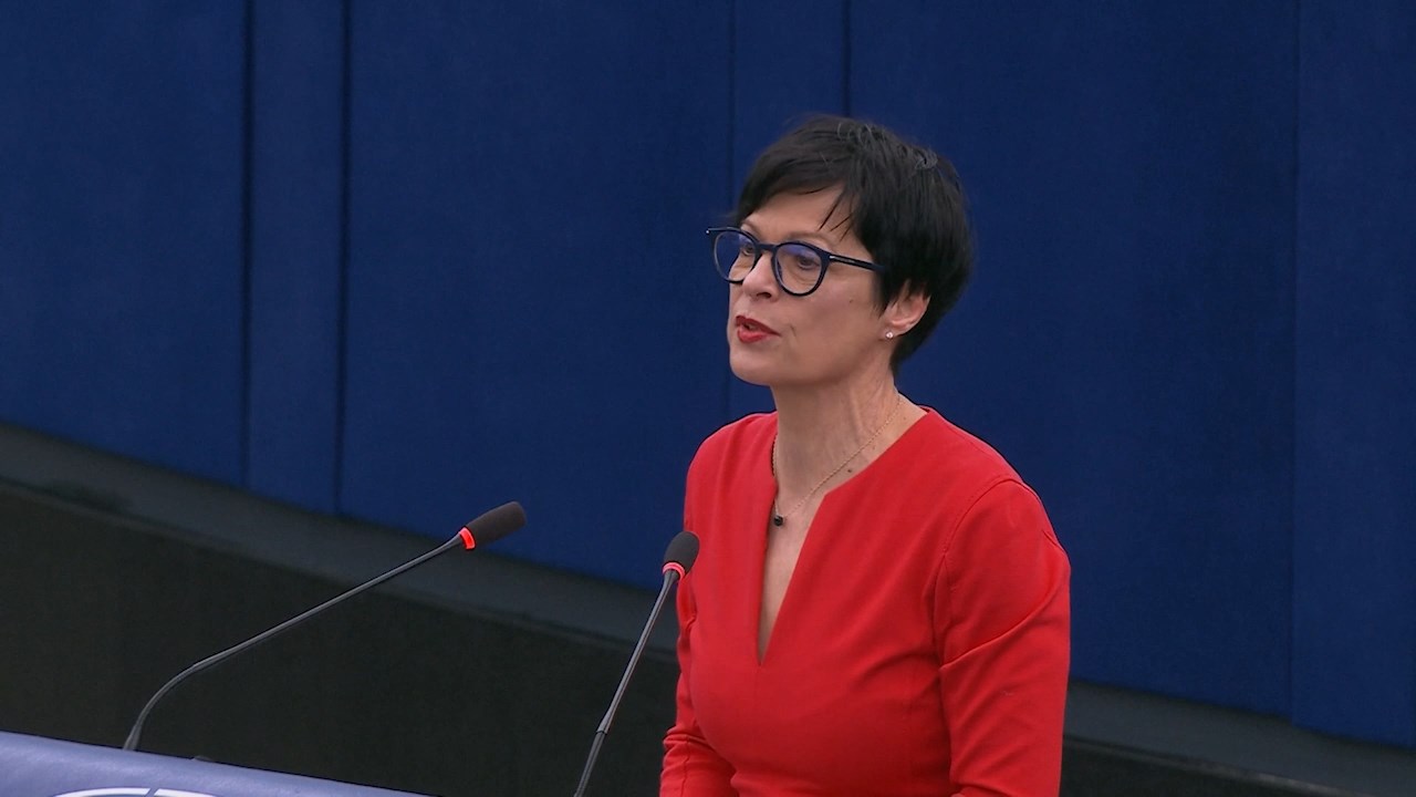 Марта Кос: ЕК наскоро ќе даде предлози за да се подготвиме за поголема унија