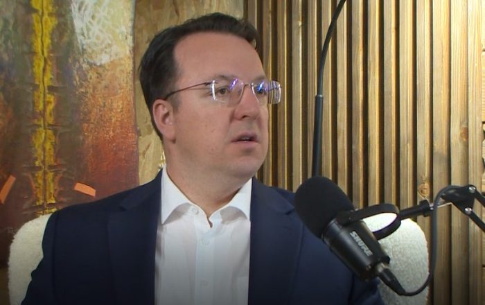 НИКОЛОСКИ: Нема ништо тајно, блокадата од Бугарија е политичка, безобразно е тоа што го прави опозицијата со одморот на премиерот