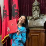 (Видео) „Ма, каков авокадо тост“: Дуа Липа си јадеше плескавица во Приштина