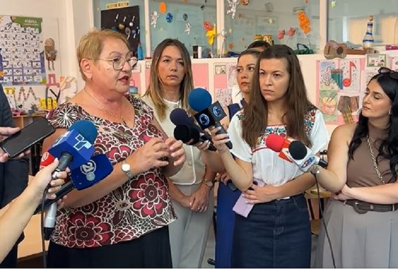 Јаневска: Политиката да се држи подалеку од образованието, новите закони се клучни за квалитетот на високото образование