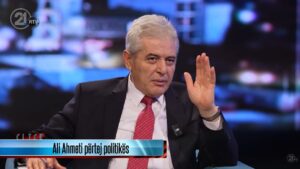 (ВИДЕО) Ахмети размислува да се пензионира, го предомислуваат сопартијците: за Македонија вели треба да оди на предвремени избори