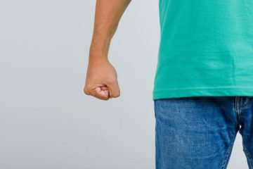 СЕМЕЈНО НАСИЛСТВО ВО ЦЕНТАР: Уапсен четириесет и четиригодишен маж поради напад врз партнерката