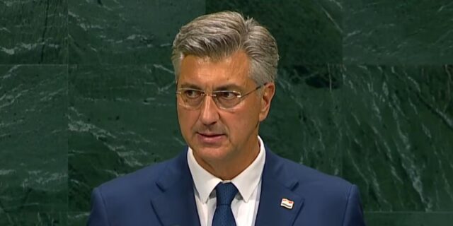 Пленковиќ ја обвини Србија пред ОН поради воените почести за Младиќ