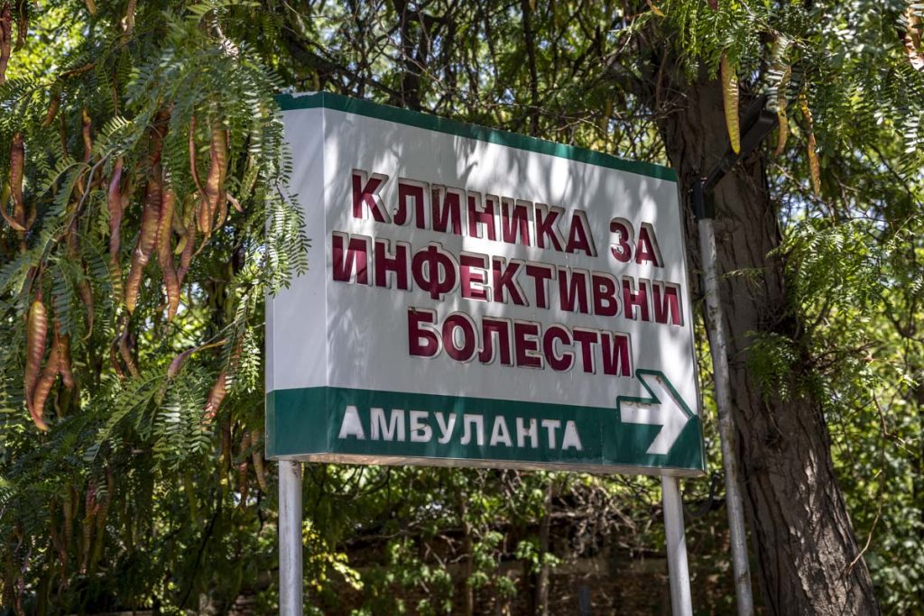 Западнонилската треска стивнува, има хоспитализирани шест пациенти, вели Клековски