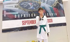 Сребрен медал за Максим Арсовски на „Дупница опен“