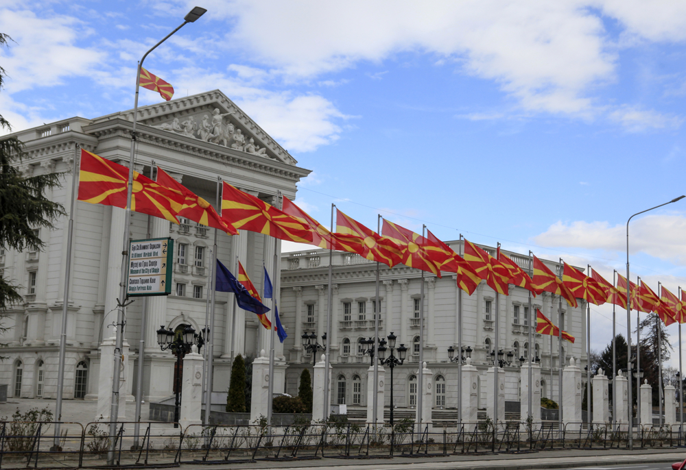 Владата донела одлука за задолжување со нови 1,3 милијарди евра, вели Филипче