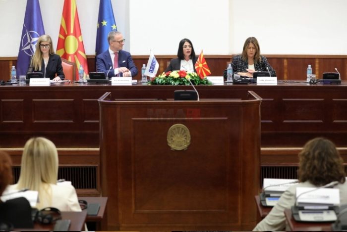 ФЕМИЦИД: Секоја година повеќе од 50.000 жени и девојки се свирепо убиени од своите партнери и од други членови на семејството