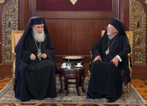 Вселенскиот патријарх ги запира амбициите на Ерусалимскиот патријарх