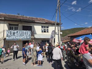 Заврши фестивалот „КомшиLOOK“ во Побожје – традиција, храна, ракотворби и музика (Фото)