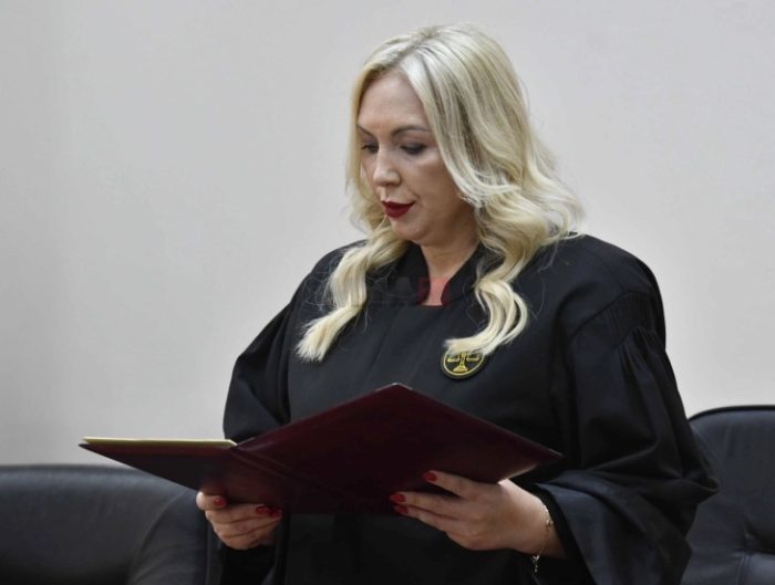ДИМОВСКА ДАДЕ ЗАКЛЕТВА: Судството и покрај тоа што е една од трите власти, не значи дека е на трето место и со бронзен медал