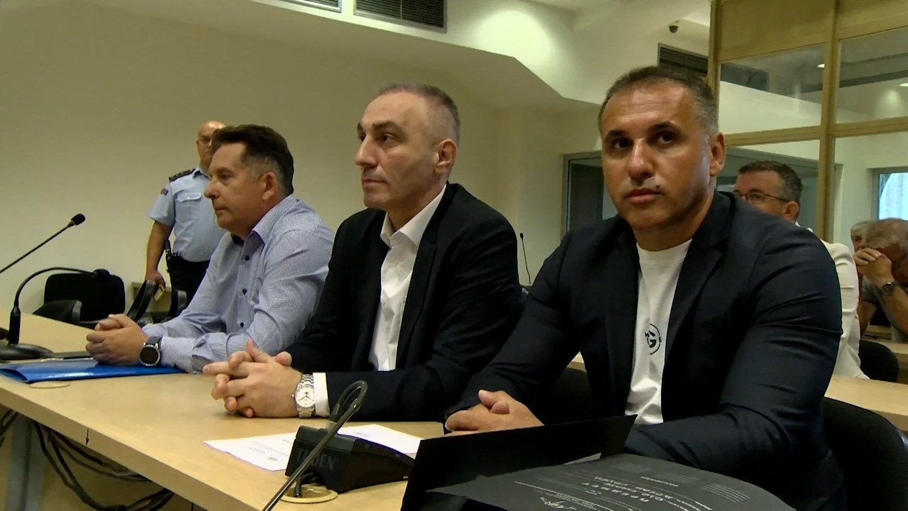 Утре Артан Груби треба да се изјасни дали се чувствува виновен
