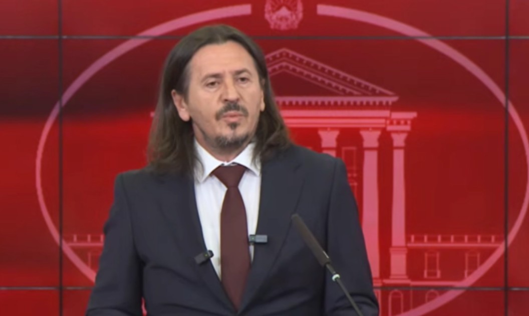 „Имаме чувствителен случај пред нас“: министерот Сулејмани за спотот снимен во „Македониумот“ ‘треба со правните служби да видиме како понатаму’