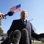 Трамп вети по 5.000 долари за секој полнолетен Американец доколку Републиканците победат на меѓуизборите