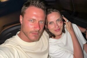 (ФОТО) Споделил среќна вест – Турскиот актер Бурак Челик стана татко по втор пат: Добил девојче со сопругата Еџе