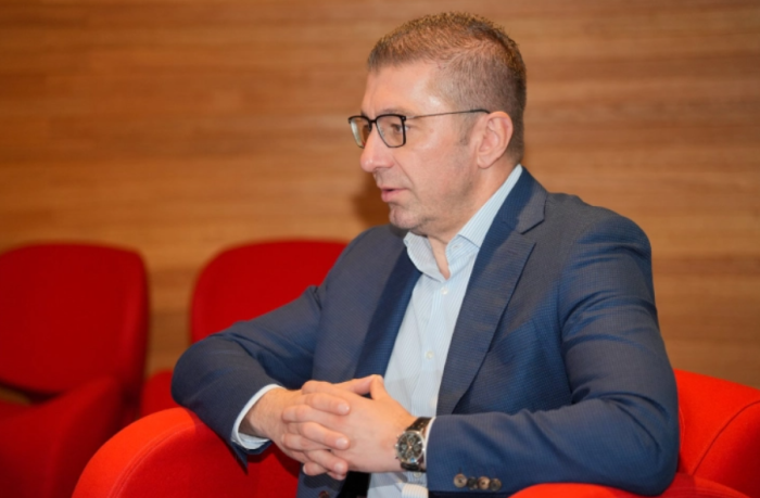 Мицкоски: Дата центрите се иднината, најсовремените се со воздушно ладење, жалам што постојат сили кои сакаат да не вратат во 19 век