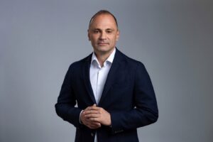 Филипче: Нашата генерациска задача е да изградиме европска држава во која младите ќе сакаат да останат