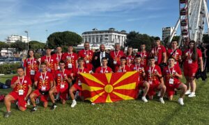 Шест македонски кикбоксери денеска стартуваат на Светското првенство во Италија (ФОТО)