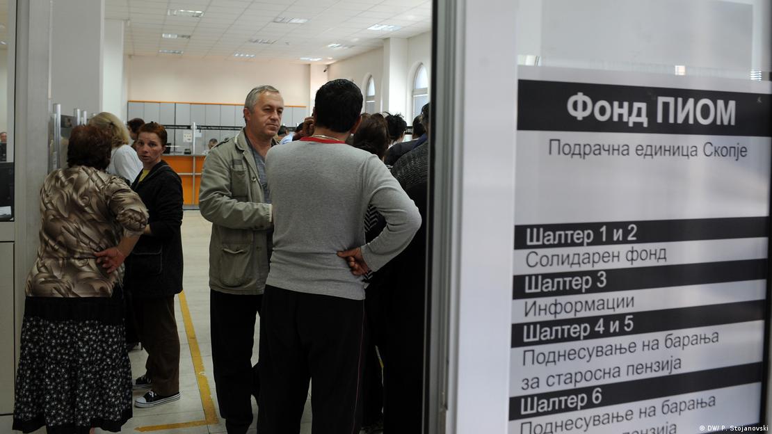 Реформи: Ќе може ли со 13 години стаж до пензија?