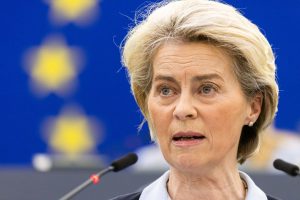 Фон дер Лајен ја повика Канада да стане првата придружна членка на ЕУ