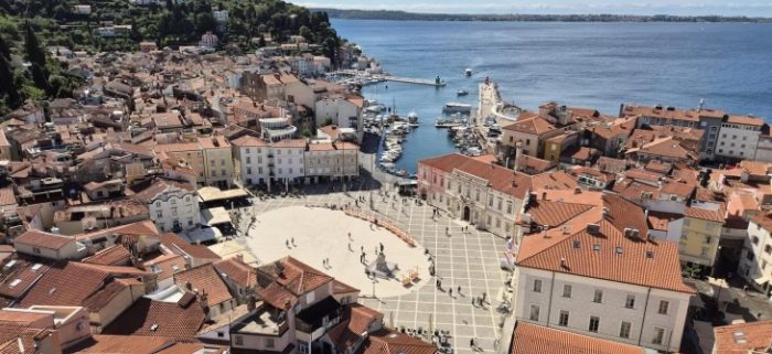 ФОТОРЕПОРТАЖА НА МИА ОД ПИРАН: Има места до кои човек доаѓа без големи очекувања, а потоа се одушевува од морето и историјата
