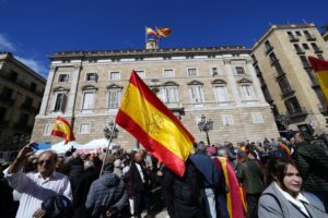 (ВИДЕО) Протести низ цела Шпанија: Граѓаните бараат решение за кризата во Сеута