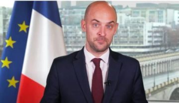ФРАНЦУСКИТЕ ВОЕНИ СИЛИ ВО САУДИСКА АРАБИЈА: Ќе бидат распоредени строго со дефанзивна улога