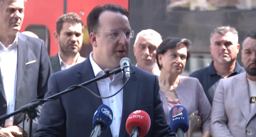 ПОЧЕТОК НА РЕАЛИЗАЦИЈА НА ВИЗИЈАТА ЗА ПОЕФИКАСЕН ЈАВЕН ПРЕВОЗ: Ветивме дека Градскиот воз ќе почне на 1 септември и така се случи, истакна Николоски