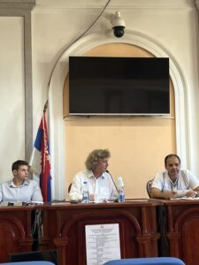 Историската фактографија може да биде инструмент за манипулација: “Меѓународна филозофска школа“ во Зајечар