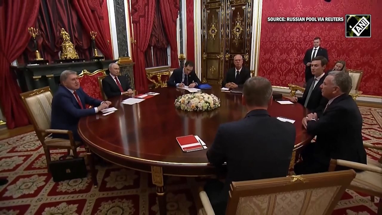 Војна меѓу Украина и Русија: Преговори во најава, напади на терен