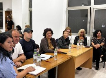 Со средба во „11 Октомври-Згради“ Општина Кисела Вода го отвори циклусот теренски средби