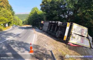 Двајца возачи тешко повредени во судир на шлепер и автомобил на крстосницата кон Маврово