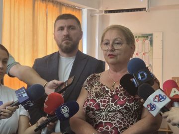 ЛАЖНИ ВЕСТИ ЗА СМЕСТУВАЊАТА ВО СТУДЕНТСКИТЕ ДОМОВИ: Бодовите и резултатите не се кријат, приемот се врши според јавно објавени критериуми, вели Јаневска