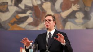 Вучиќ по едногласниот избор за кандидат за премиер: „Огромна чест е што ја добив вашата доверба“