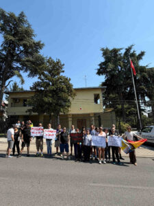 ПРОТЕСТЕН СОБИР ЗА СОЛИДАРНОСТ СО ЛГБТИК+ АКТИВСТИТЕ ВО ТУРЦИЈА