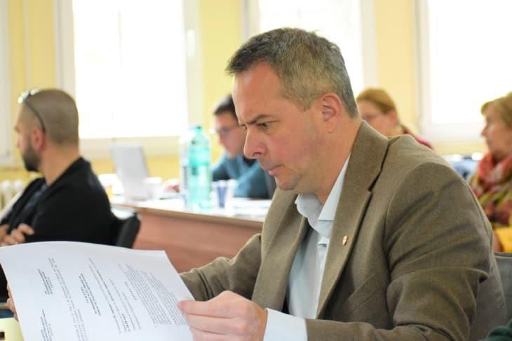 ОК Центар на ВМРО-ДПМНЕ: Горан “бетон” Герасимовски сите одговори ќе ги добие ако се сети на моментот кога тој потпишувал дозвола