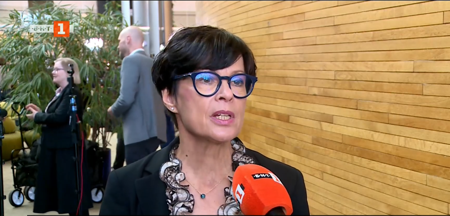 Марта Кос со порака до Бугарија: Откако Северна Македонија ќе ги донесе уставните измени, сметаме на ваша поддршка
