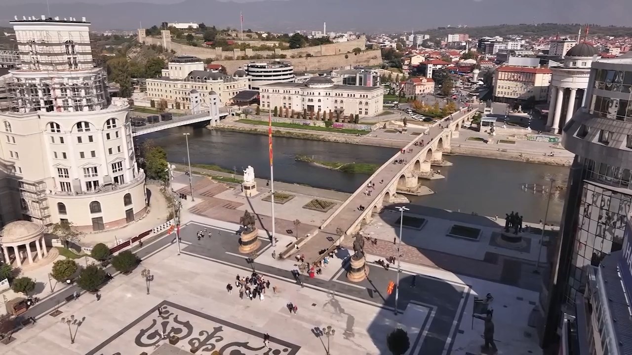 Економски колапс или економски успех?