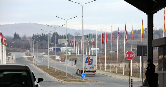ЧЕТВРТИНА ОД СИТЕ ВРАБОТЕНИ ВО ПРИВАТНИОТ СЕКТОР СЕ АНГАЖИРАНИ ВО СТРАНСКИ КОМПАНИИ, КОИ СОЗДАВААТ НАД ТРЕТИНА ОД БРУТО-ДОДАДЕНАТА ВРЕДНОСТ