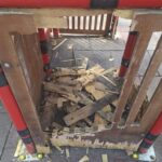 ФОТО: Вандализирано детско игралиште во Карпош