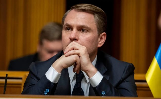 ГЛАВНИОТ ОБВИНИТЕЛ НА УКРАИНА ЈА НАПУШТИ ЗЕМЈАТА ПРЕД НЕГОВОТО РАЗРЕШУВАЊЕ И ГИ ОБВИНИ АНТИКОРУПЦИСКИТЕ ОРГАНИ ЗА КОРУПЦИЈА