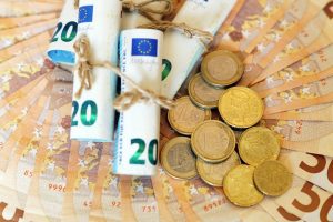 Европјаните трошат 46% од домашниот буџет за храна, домување и транспорт