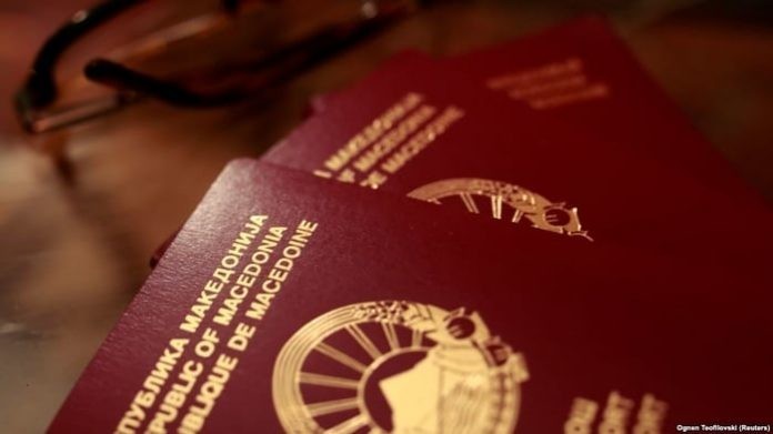 Еве колку врати им се отворени на нашите граѓани: Македонскиот пасош на 38. место во светот според „Henley Passport Index“