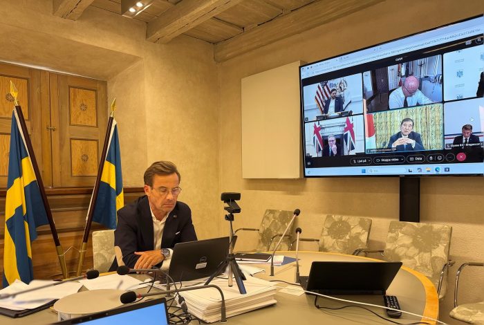 Шведскиот премиер Кристерсон поднесе оставка по поразот на изборите