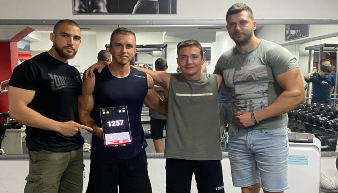 Гинис го потврди рекордот на Кристијан Бајовски – 1.257 склекови со товар за еден час