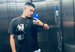 Битолчанецот Михаил Николовски (15) спаси бугарско семејство да не се удави во Егејско море