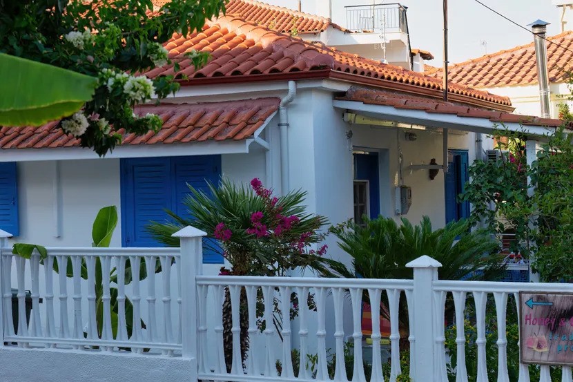Купувате стан во Грција? Новиот данок скока од 3 на 15 проценти